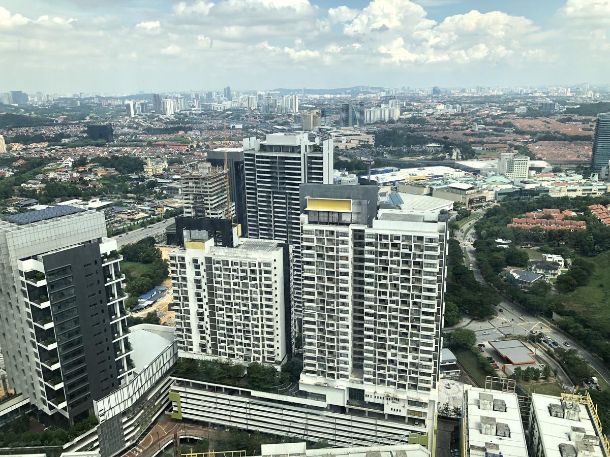 Empire Damansara Residence Suites Petaling Jaya Bagian luar foto